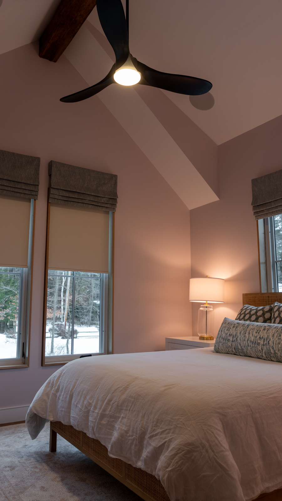 harpers-fin-guest-room Harper's Fin second Guest Room Faces the roadside and has a pink aesthetic.